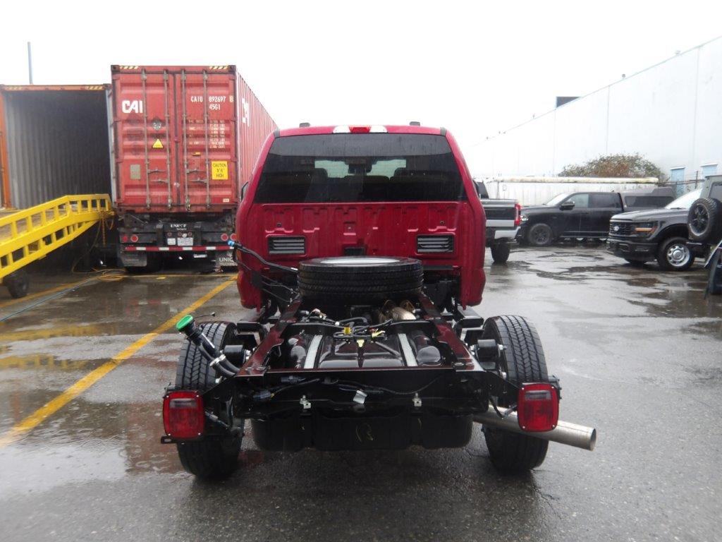 2026 Ford F550 Lariat Supercrew Dually Cab-Chassis