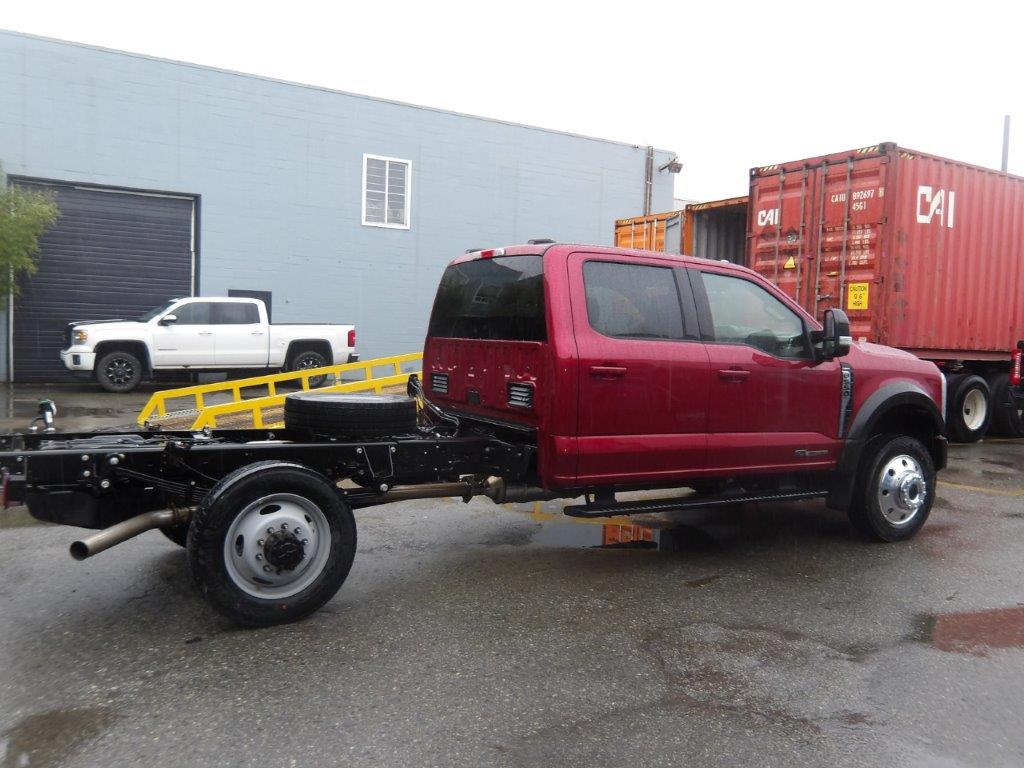 2026 Ford F550 Lariat Supercrew Dually Cab-Chassis